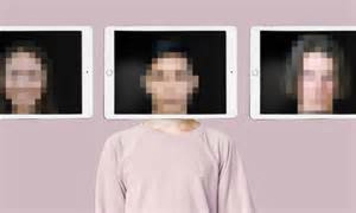 Blurry deepfake output low resolution face swap